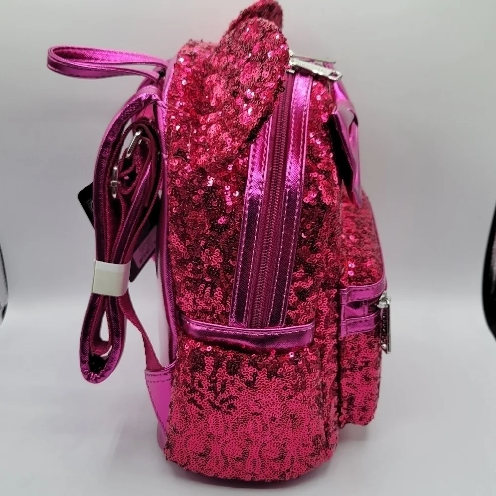 Loungefly Minnie Mouse Sequin Magenta Pink Disney Backpack